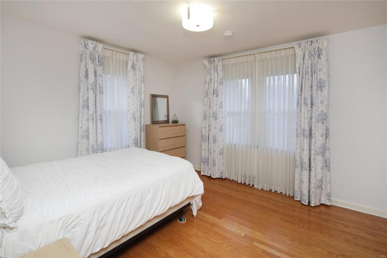 878 Reavis Barracks Road St. Louis, MO 63125 - Photo 13 of 15 Gallery Image 13
