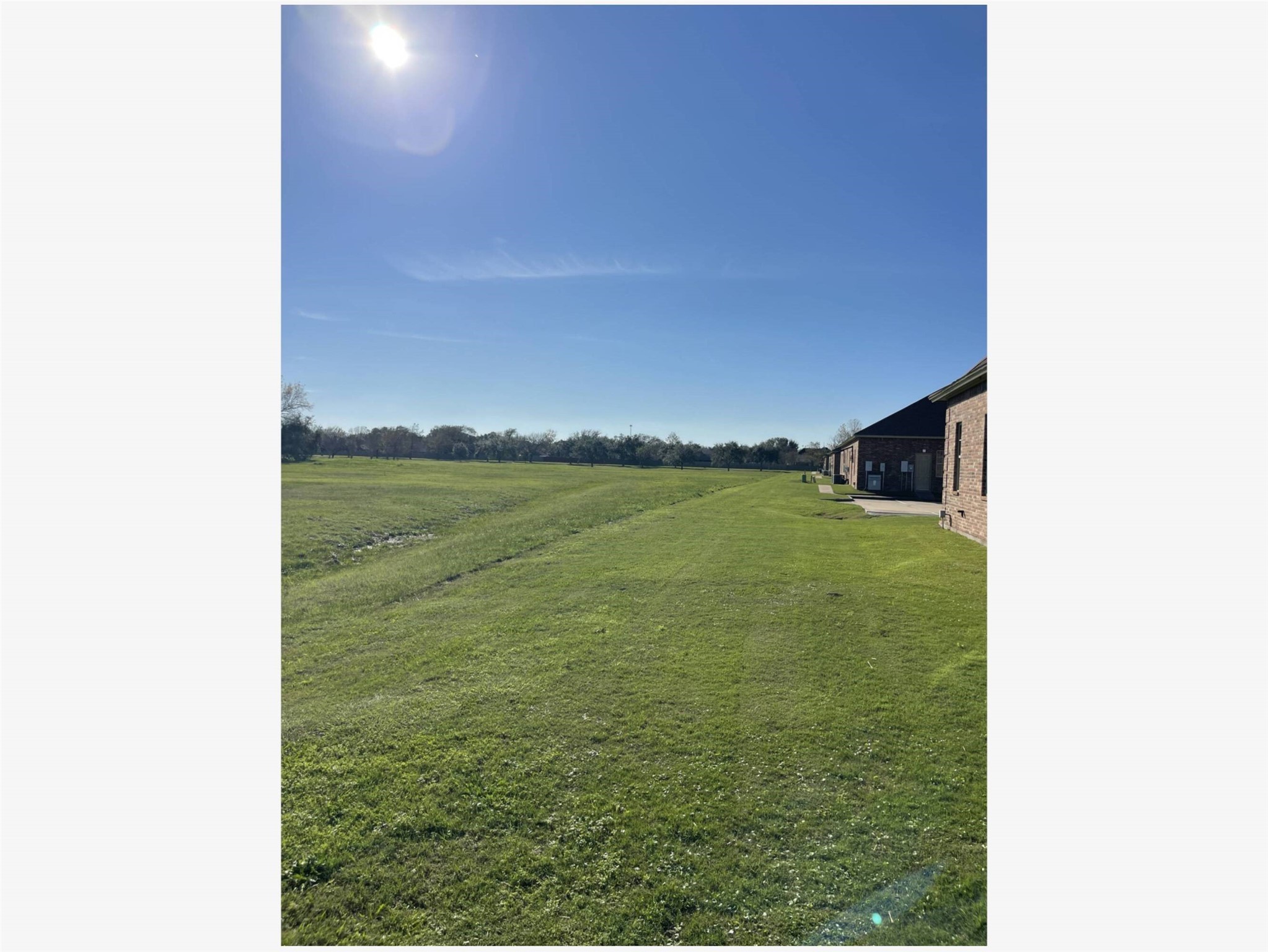 0 Lake Road Lake Jackson, TX 77566 - Photo 15 of 23 a view of an ocean from a balcony