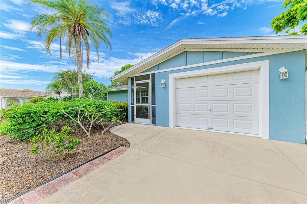 4400 Zenith Road Venice, FL 34293 - Photo 2 of 16