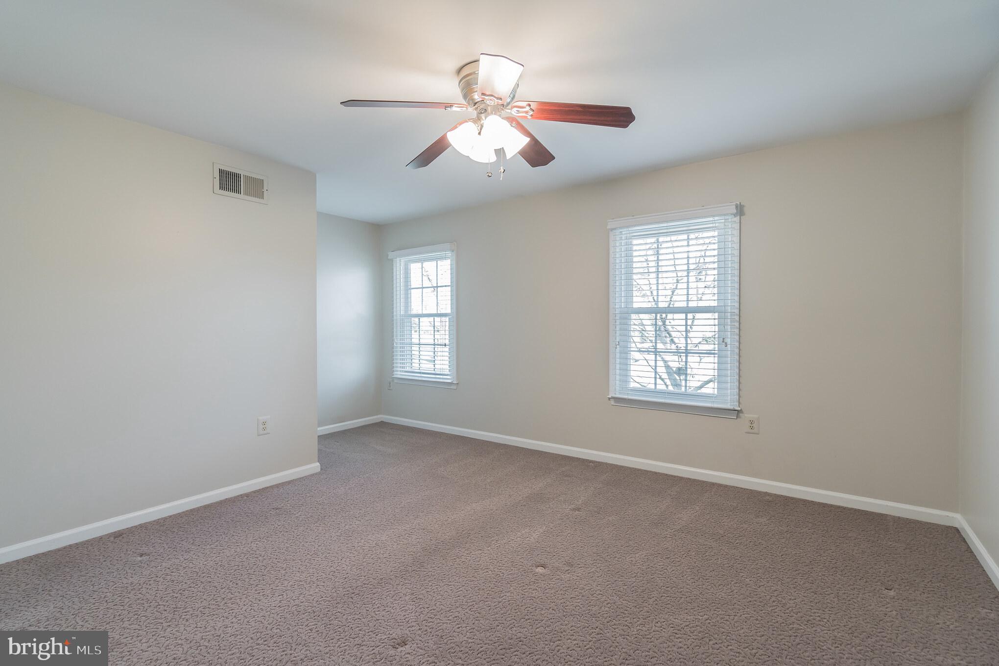 910 Riva Ridge Drive Great Falls, VA 22066 - Photo 19 of 49 Bedroom #3