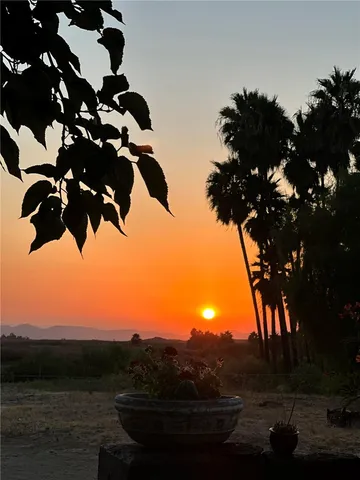 $719,000 | 18090 Iris Avenue, Riverside, CA 92508