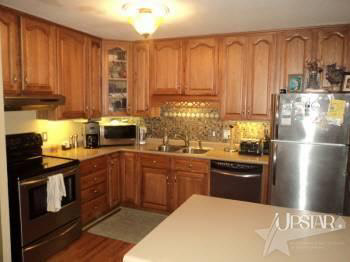 1344 Cinnamon Road Fort Wayne, IN 46825 - Photo 2 of 16 Gallery Image 2