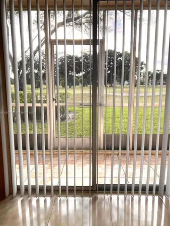 $1,525 | 400 Southwest 134th Way, Unit 107F, Pembroke Pines, FL 33027