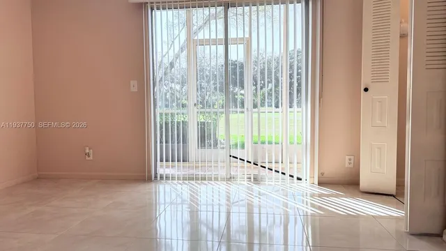 $1,575 | 400 Southwest 134th Way, Unit 107F, Pembroke Pines, FL 33027