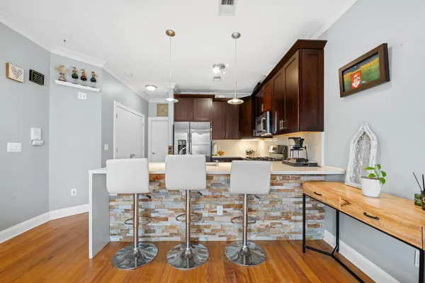 $3,000 | 165 Thorne Street, Unit 2, Jersey City, NJ 07307