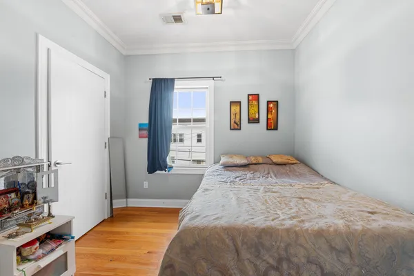 $3,000 | 165 Thorne Street, Unit 2, Jersey City, NJ 07307