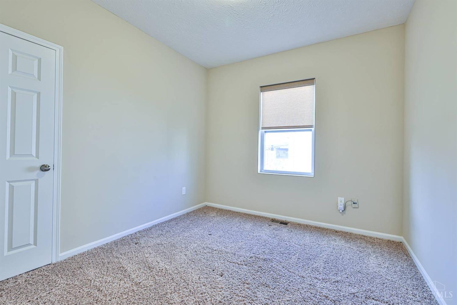 941 Ellson Road Cincinnati, OH 45245 - Photo 16 of 38 Gallery Image 16