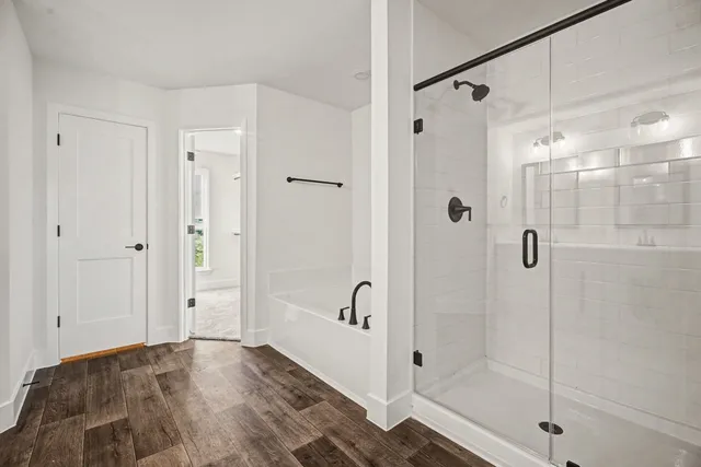 a view of bathroom with shower