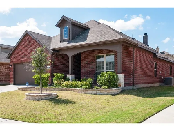 $2,799 | 4624 Lazy Oaks Street, Fort Worth, TX 76244