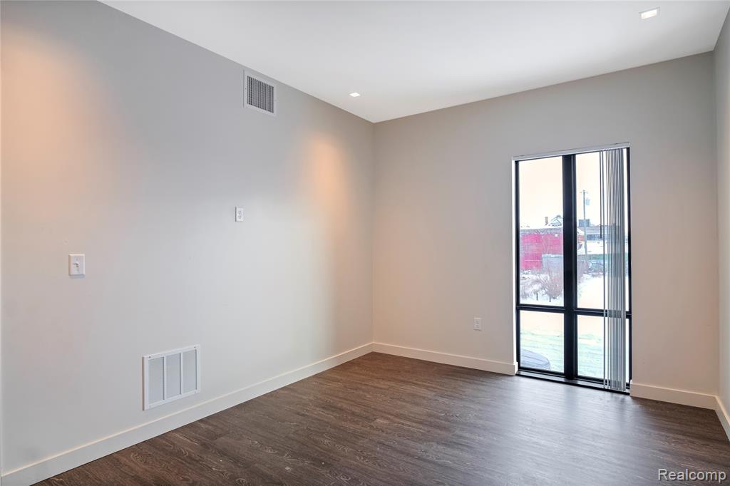 503 Horton Street, Unit 202 Detroit, MI 48202 - Photo 15 of 17