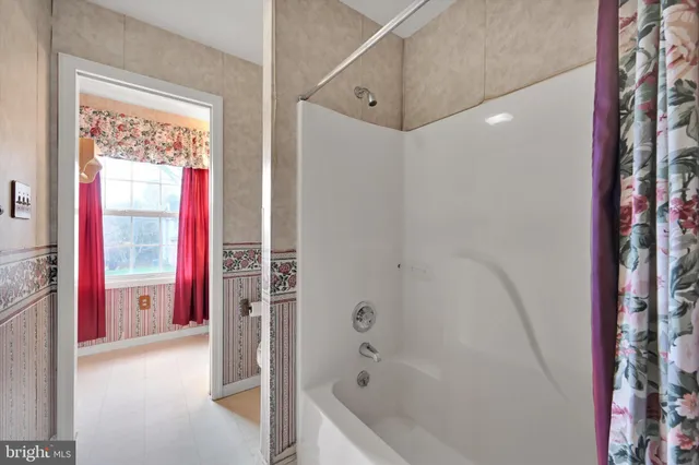 $395,000 | 39 Manor Oaks Drive, Millersville, PA 17551