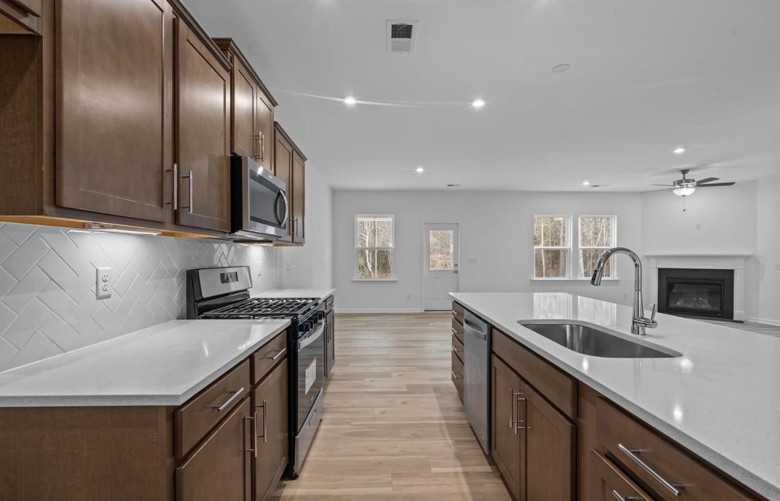 1339 Willow Rdg Way Spartanburg, SC 29307 - Photo 3 of 8