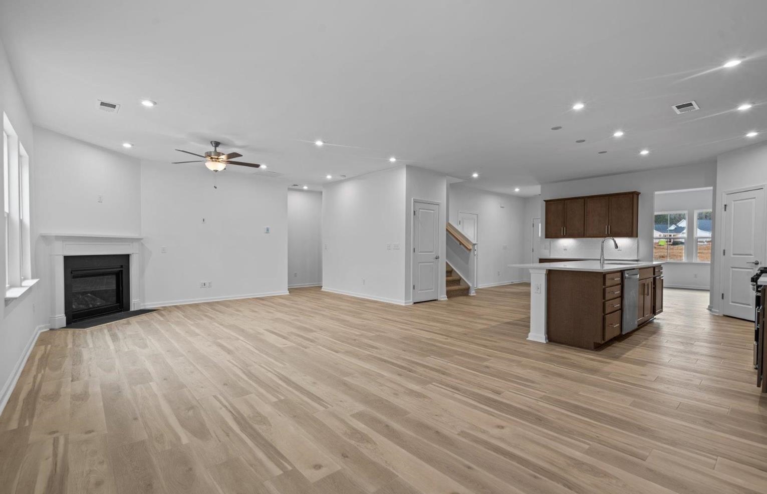 1339 Willow Rdg Way Spartanburg, SC 29307 - Photo 5 of 8