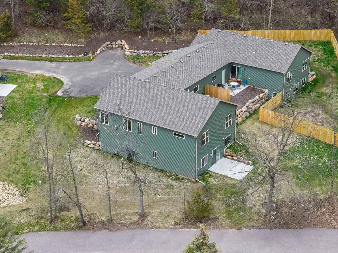 1430 Martiny Court Baraboo, WI 53913 - Photo 8 of 51