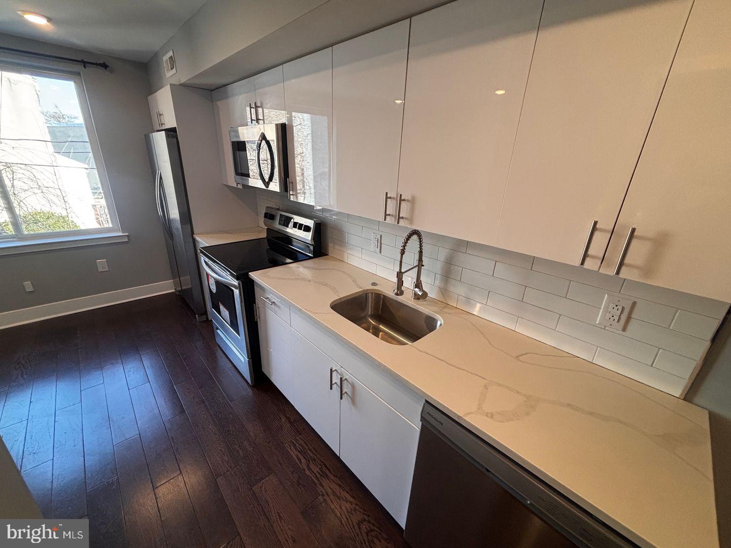 3255 Ridge Avenue, Unit 2 Philadelphia, PA 19132 - Photo 5 of 10