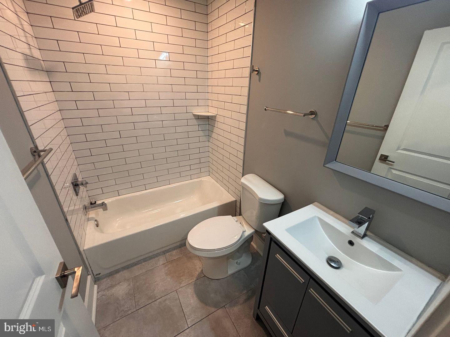 3255 Ridge Avenue, Unit 2 Philadelphia, PA 19132 - Photo 6 of 10