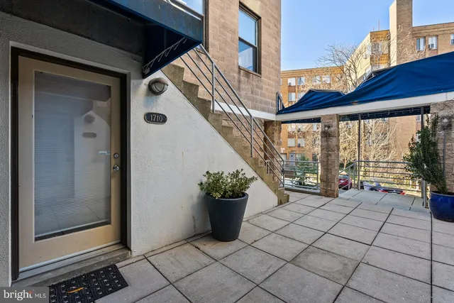 a view of an outdoor space with a balcony
