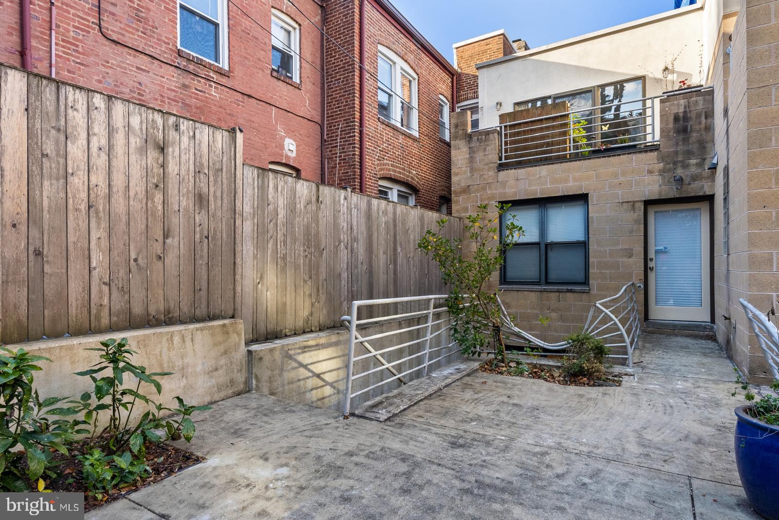 1710 Summit Place Northwest, Unit 1710 Washington, DC 20009 - Photo 34 of 35 a view of outdoor space with seating area