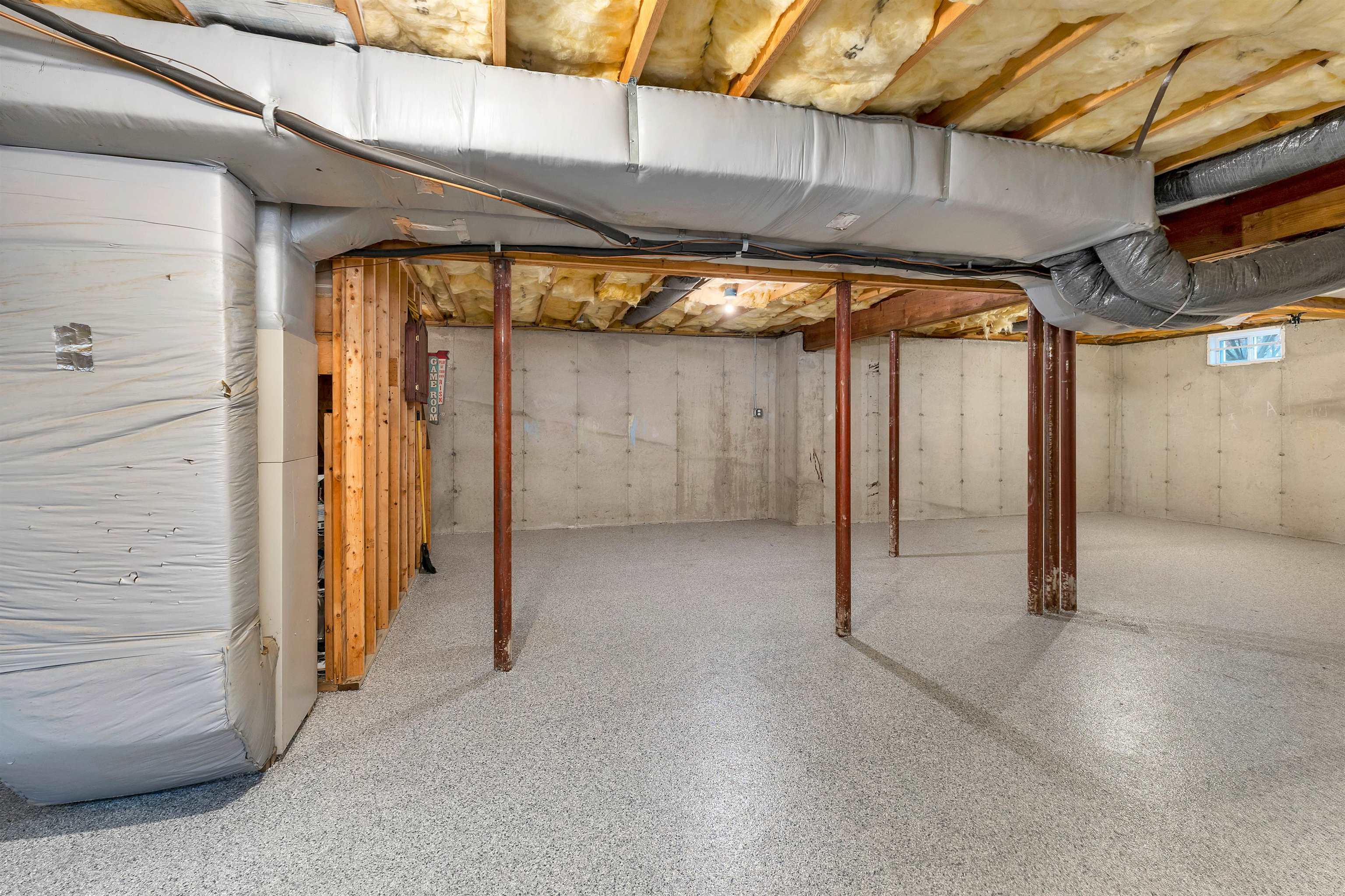 124 Pinecrest Road Litchfield, NH 03052 - Photo 55 of 60