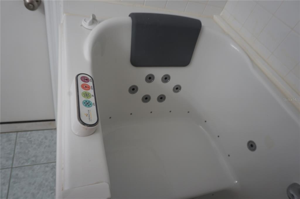 29211 Picador Street Punta Gorda, FL 33982 - Photo 34 of 87