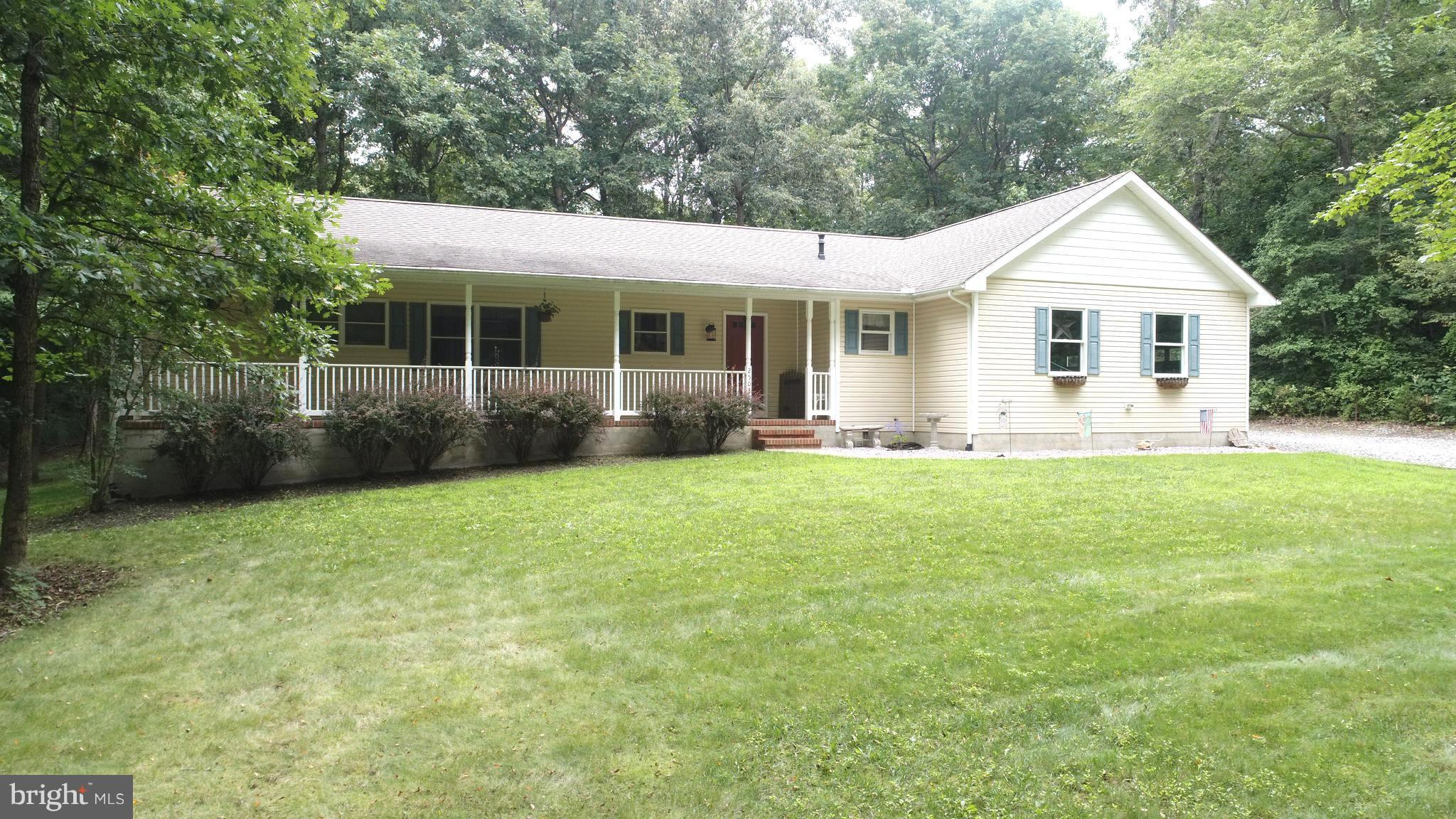 25032 Trunk Line Road Henderson, MD 21640 - Photo 23 of 28 Exterior (Front)