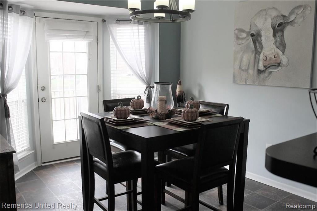 49068 Hawksburry Road, Unit 111 Canton, MI 48188 - Photo 17 of 45