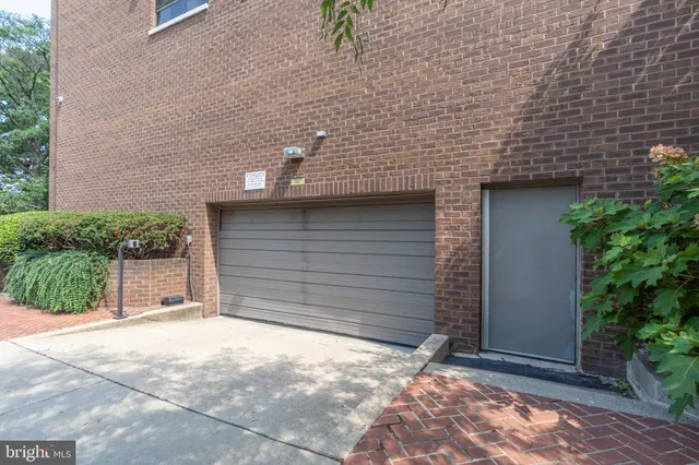 $409,000 | 1001 26th Street Northwest, Unit 607, Washington, DC 20037