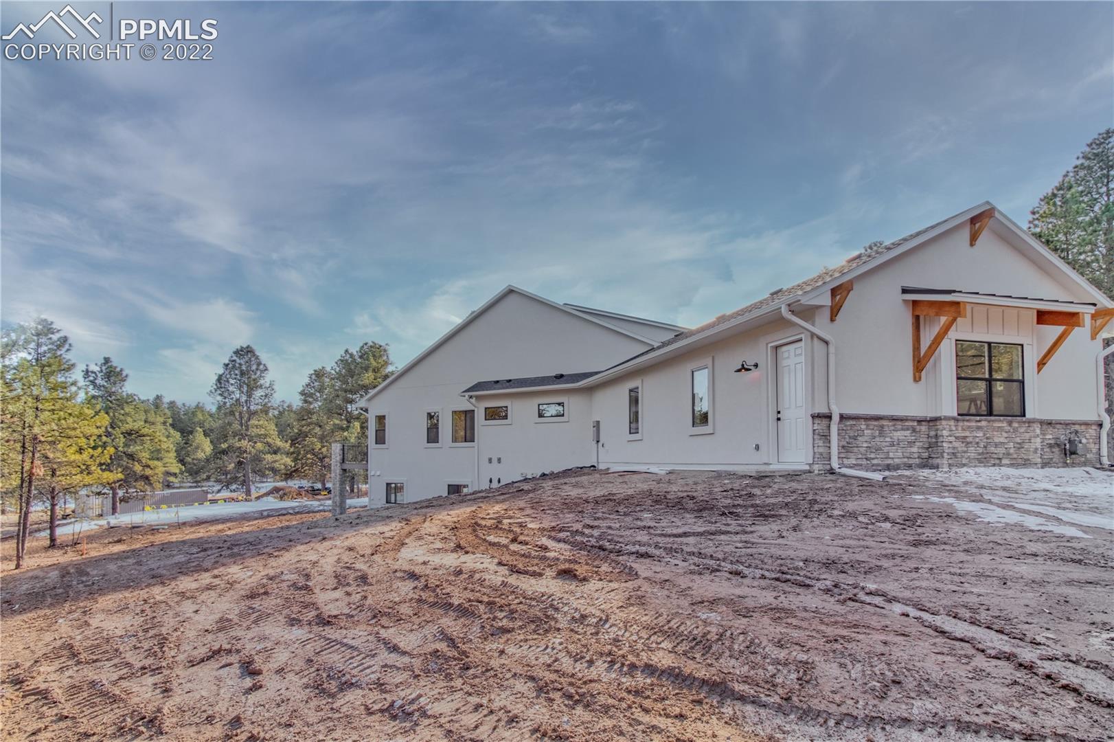 10675 Hardy Road Colorado Springs, CO 80908 - Photo 34 of 45 Gallery Image 34