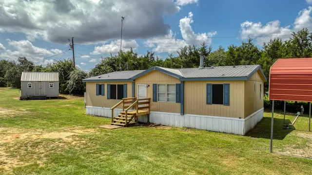 $297,999 | 221 Briar Oaks Drive, Azle, TX 76020