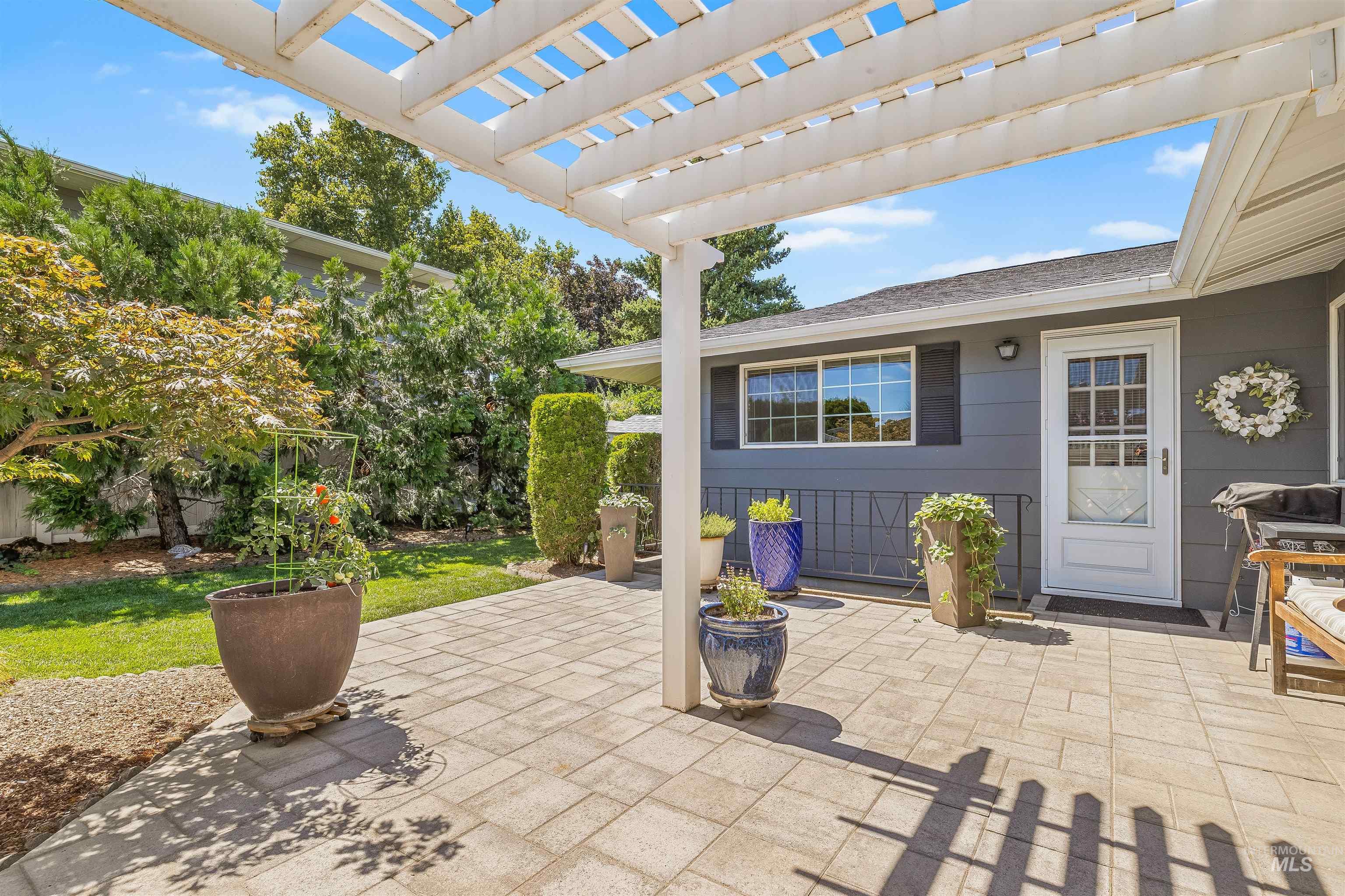 1485 Sycamore Street Clarkston, WA 99403 - Photo 1 of 31