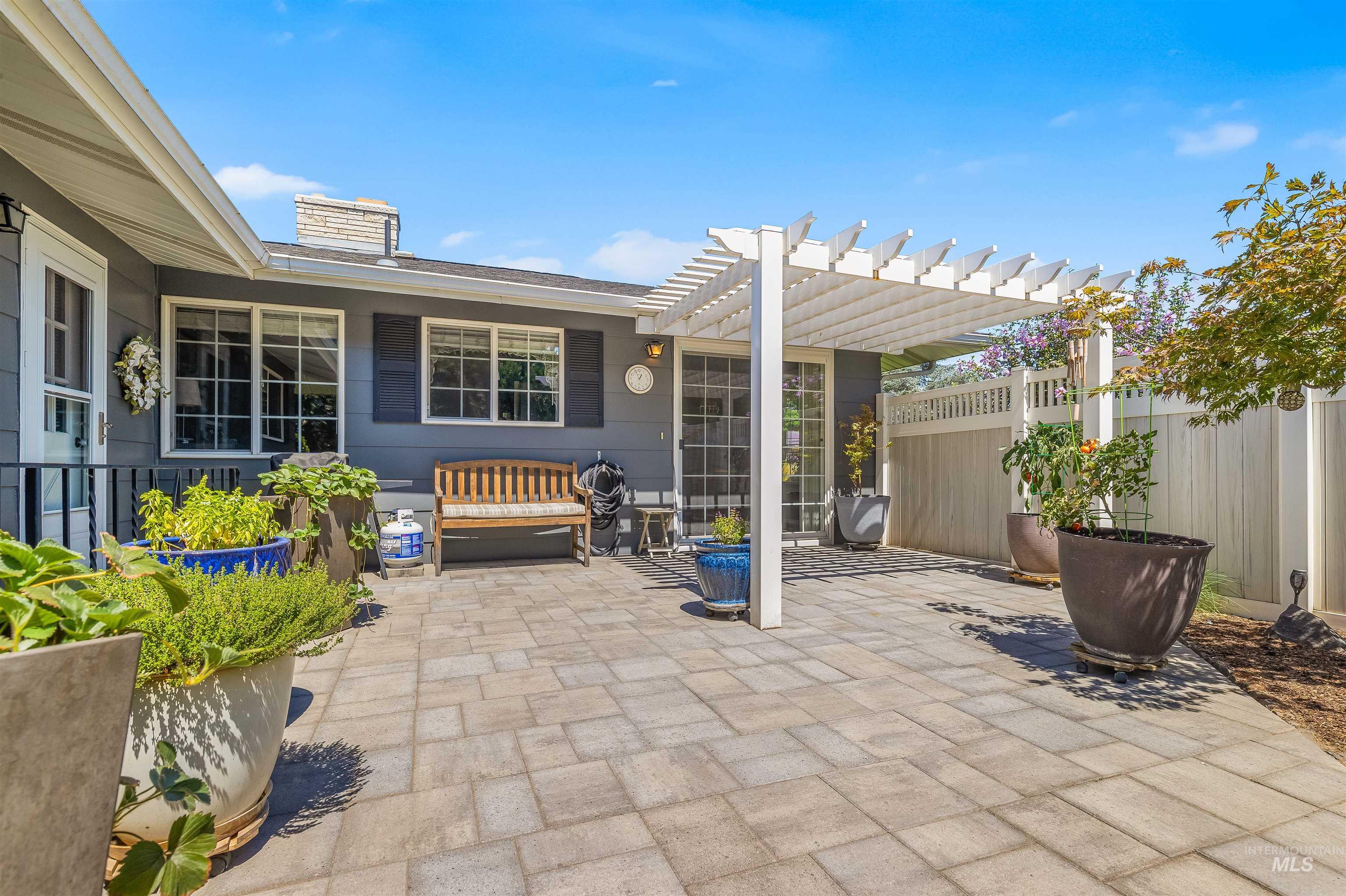 1485 Sycamore Street Clarkston, WA 99403 - Photo 7 of 31