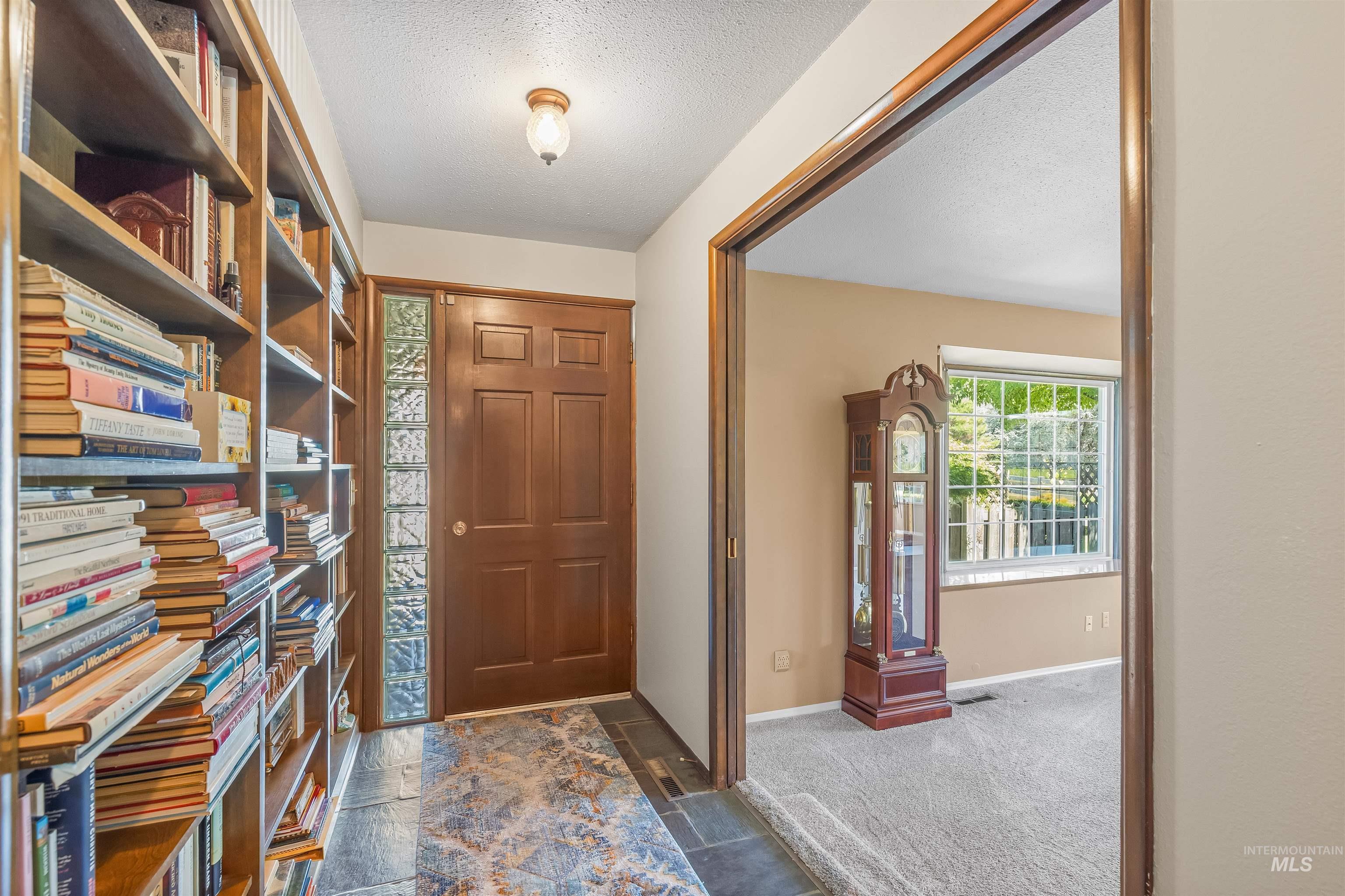 1485 Sycamore Street Clarkston, WA 99403 - Photo 10 of 31