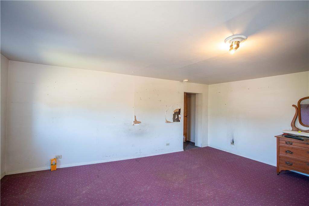 1698 Old Brodhead Road Monaca, PA 15061 - Photo 16 of 34 a view of a livingroom with toys