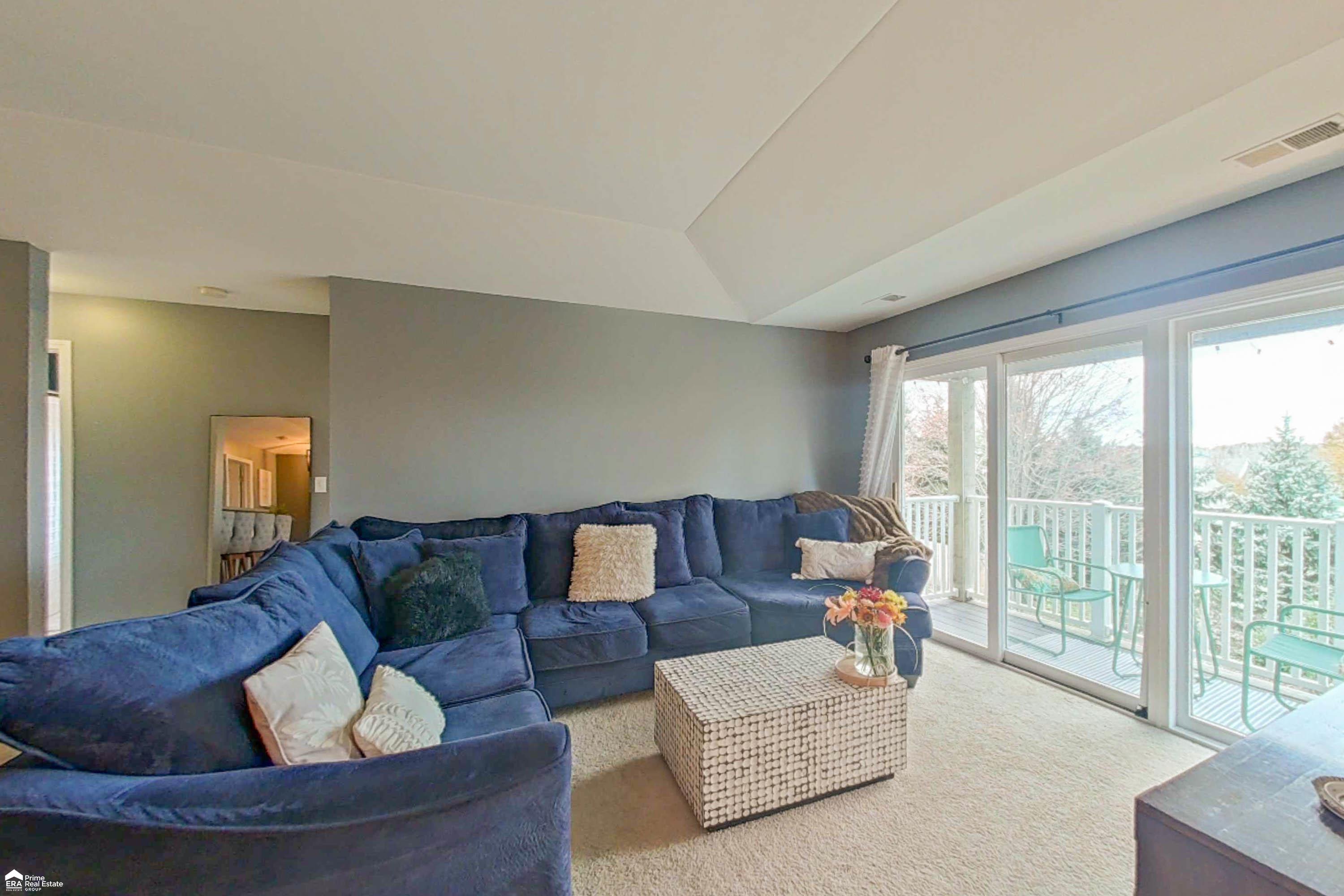 4061 Hampton Ridge Boulevard Howell, MI 48843 - Photo 8 of 54
