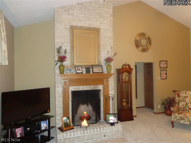 2116 Scenic View Road Southwest New Philadelphia, OH 44663 - Photo 5 of 25 Gallery Image 5