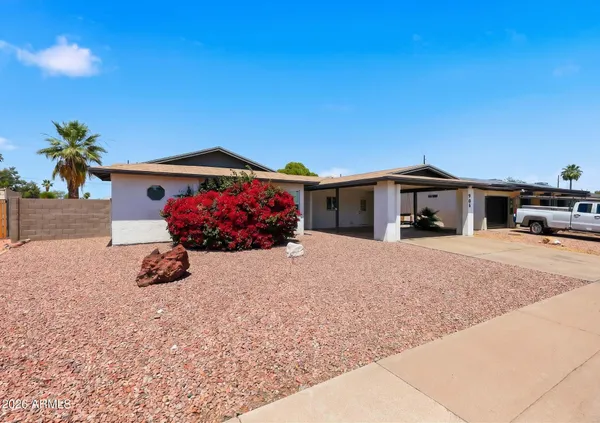 $415,000 | 906 West St John Road, Phoenix, AZ 85023