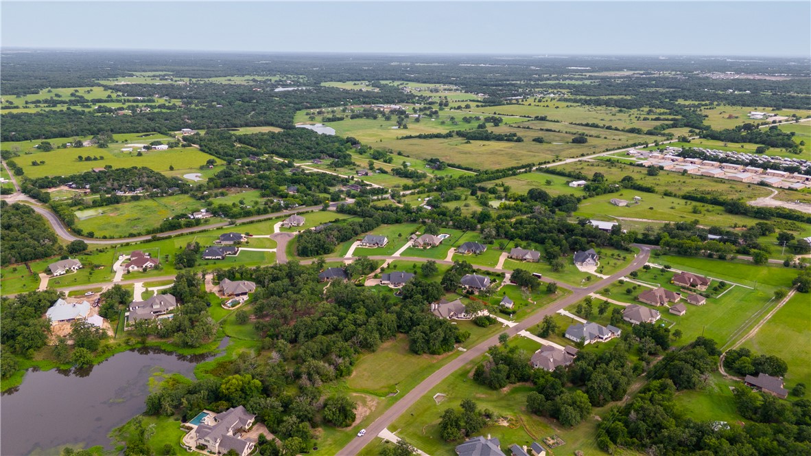 6922 McCrae Lane Bryan, TX 77808 - Photo 12 of 18 a view of city with ocean