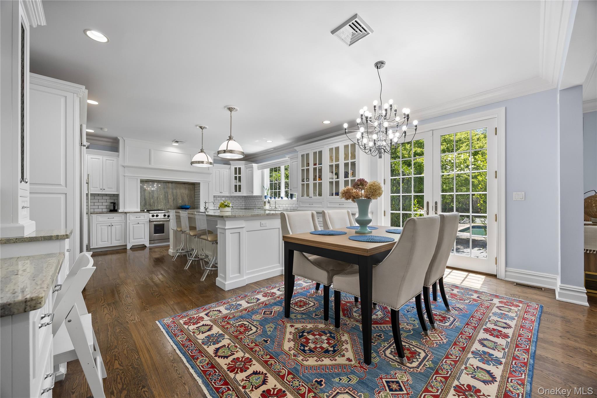47 Valley Road Old Westbury, NY 11568 - Photo 10 of 32