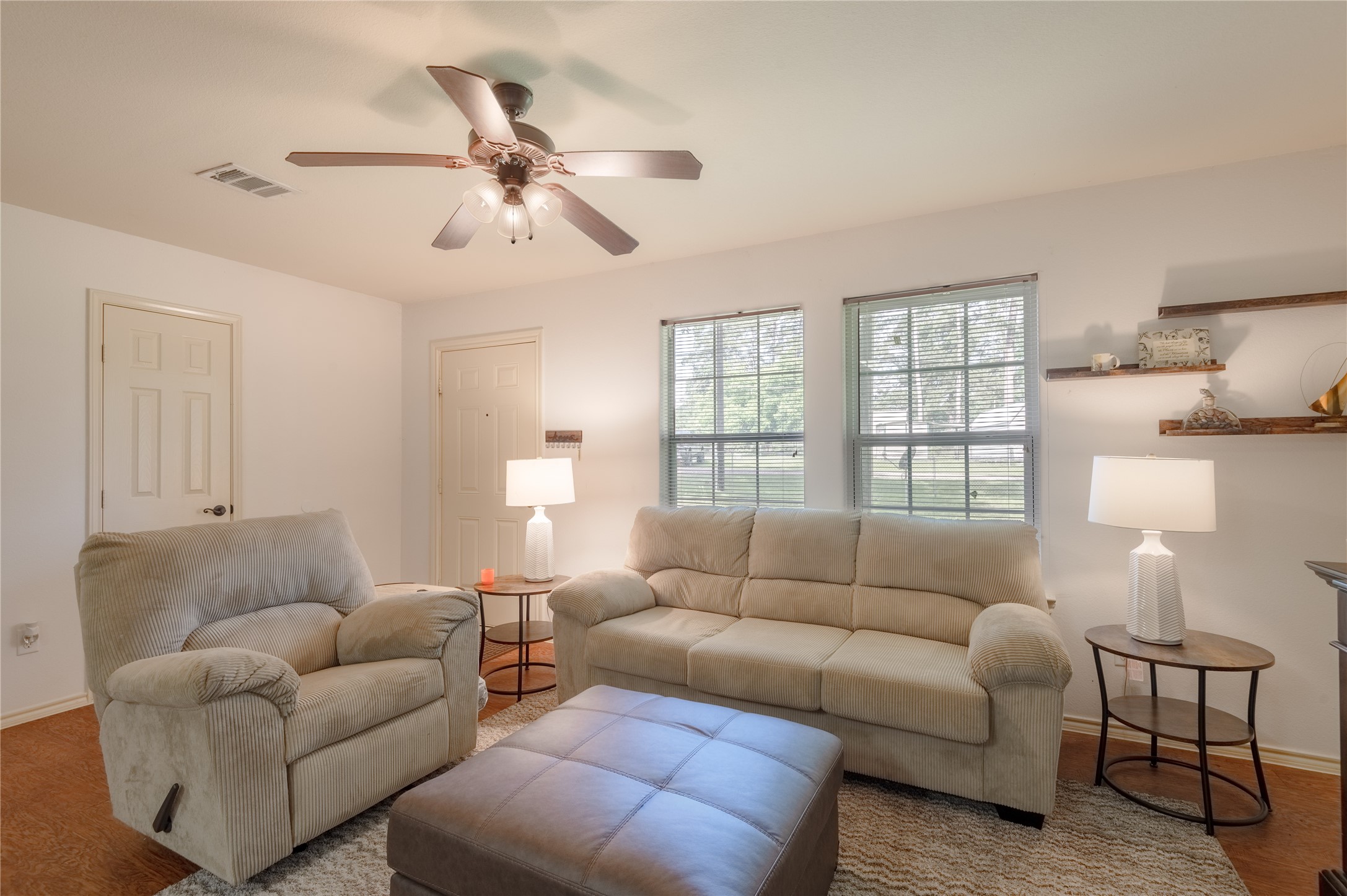 405 Peacock Path Trinity, TX 75862 - Photo 12 of 49