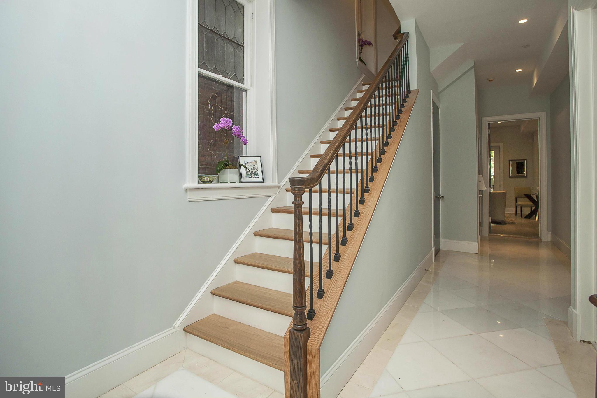 2009 Columbia Road Northwest, Unit 3 Washington, DC 20009 - Photo 5 of 28 Interior (General)