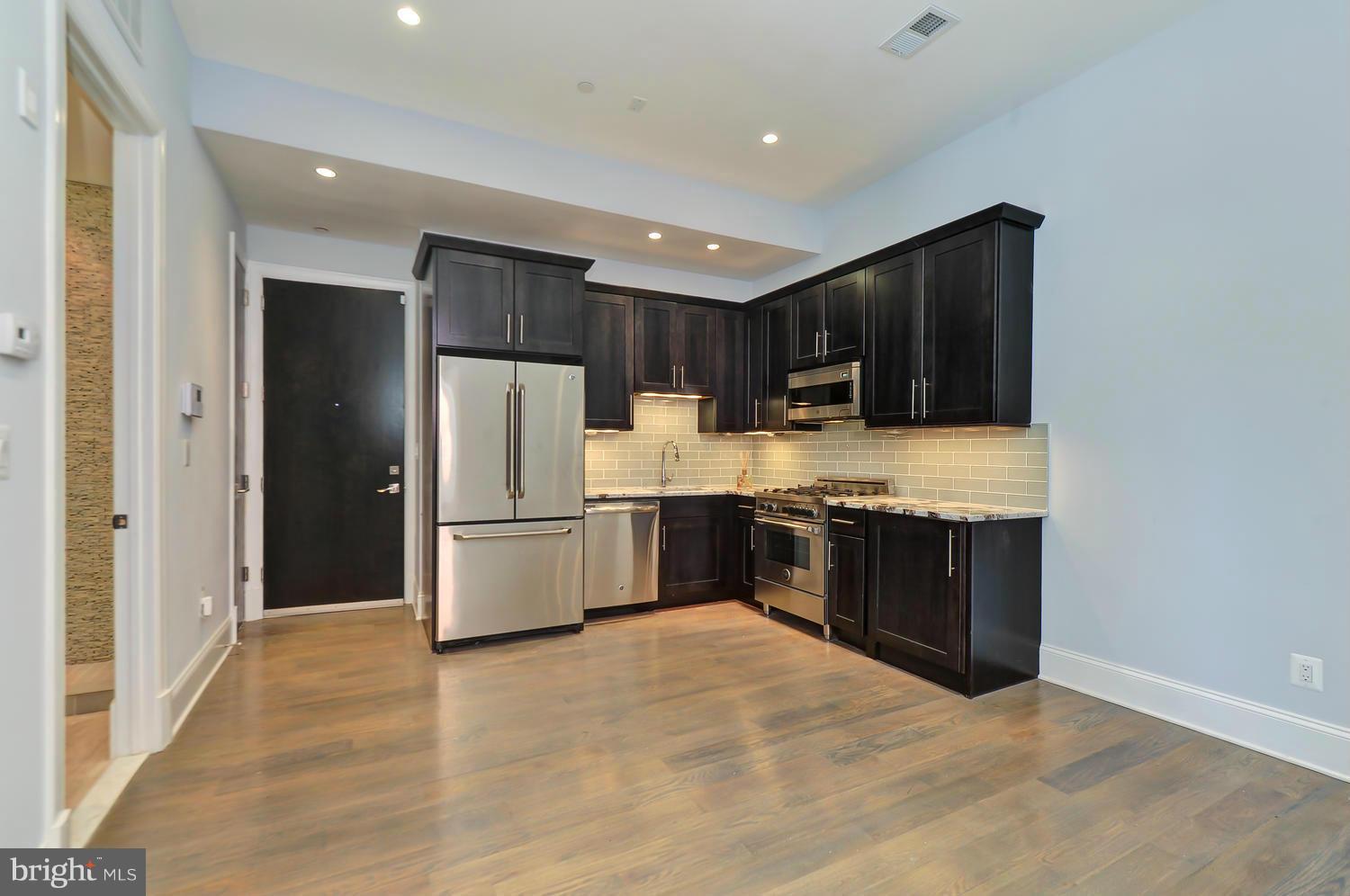 2009 Columbia Road Northwest, Unit 3 Washington, DC 20009 - Photo 10 of 28 Interior (General)