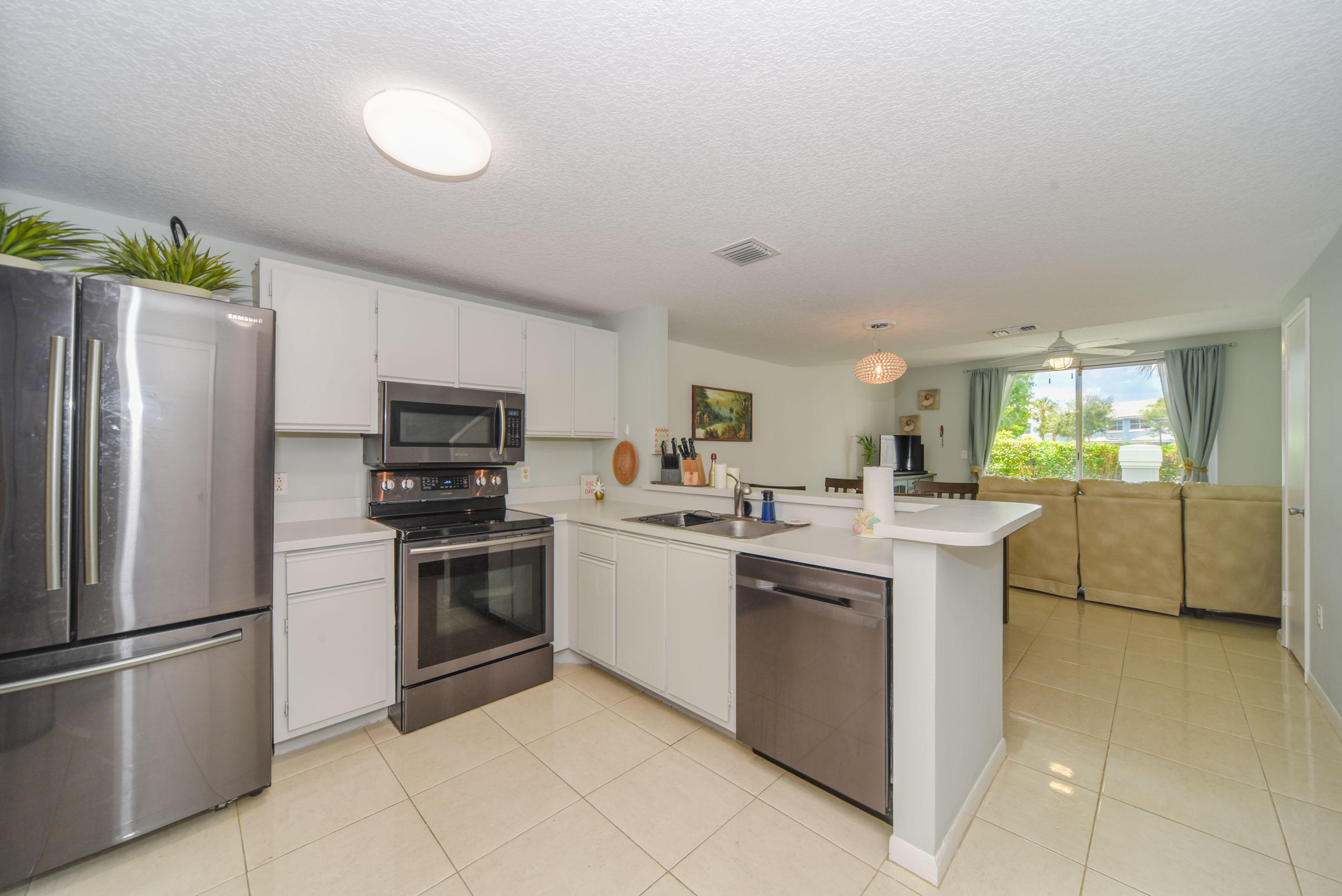 1080 Jeffery Street Boca Raton, FL 33487 - Photo 11 of 33 mls-19