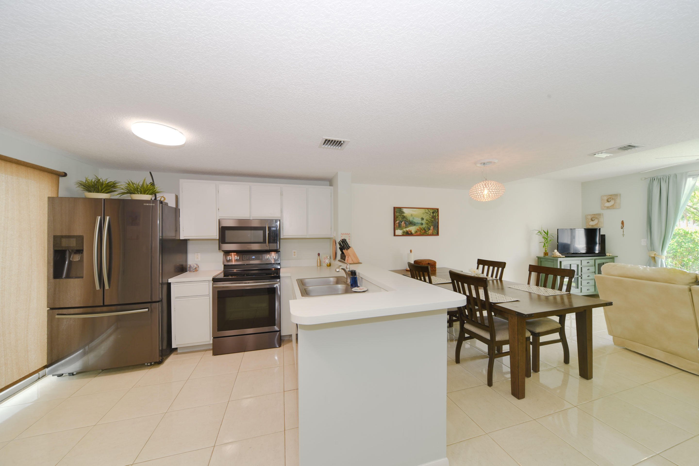 1080 Jeffery Street Boca Raton, FL 33487 - Photo 14 of 33 mls-25