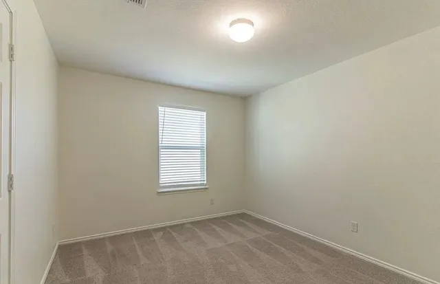 $100,000 | 10362 Martin Creek, San Antonio, TX 78252