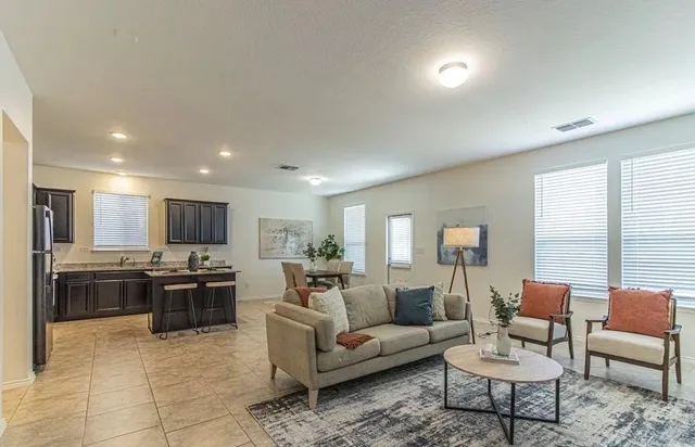 $100,000 | 10362 Martin Creek, San Antonio, TX 78252