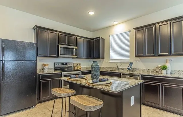 $100,000 | 10362 Martin Creek, San Antonio, TX 78252