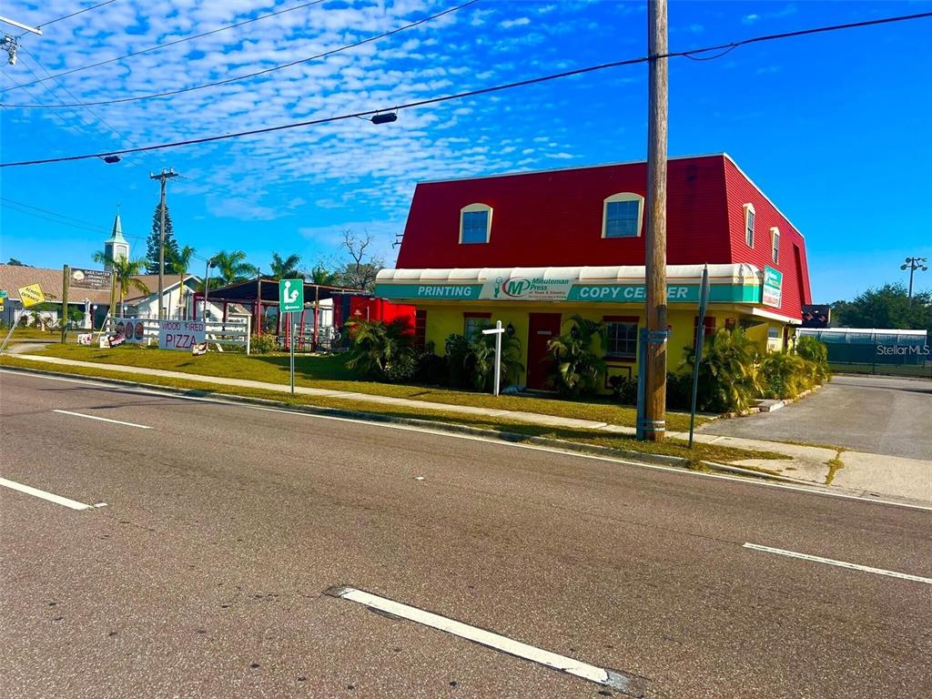 5519 Hanley Road Tampa, FL 33634 - Photo 4 of 30