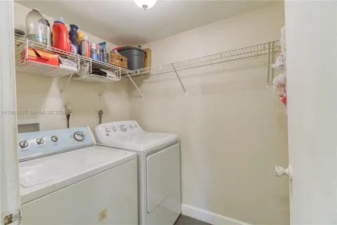 $199,900 | 3095 North Oakland Forest Drive, Unit 104, Oakland Park, FL 33309