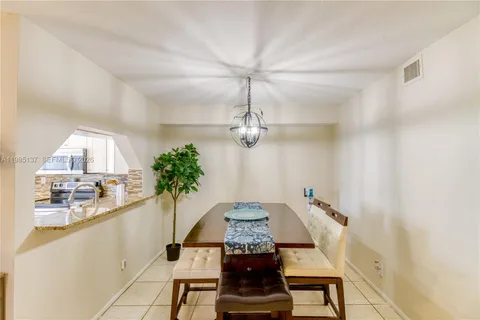 $199,900 | 3095 North Oakland Forest Drive, Unit 104, Oakland Park, FL 33309