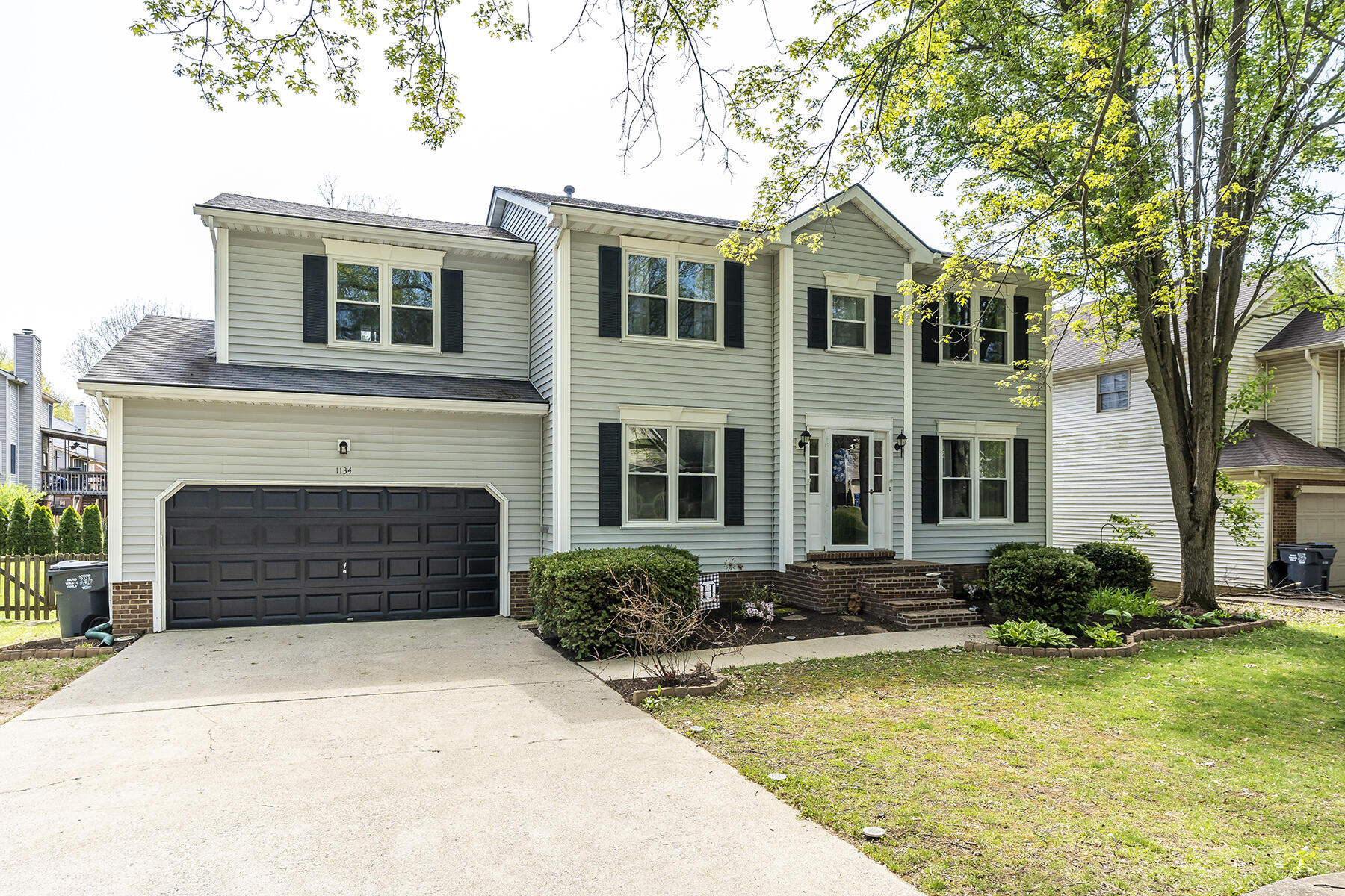 1134 Rockbridge Road Lexington, KY 40515 - Photo 2 of 42 1134rockbridge02